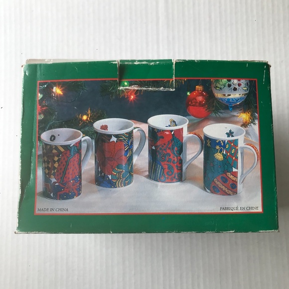 Set Of 4 Vintage Christmas Classics Mugs 1995 12Oz. Limited Edition - Picture 1 of 12